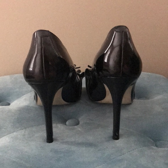 Enzo Black Pumps - Picture 3 of 5